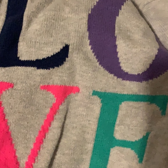 Kids clothes size 4t-5t - Picture 2 of 8